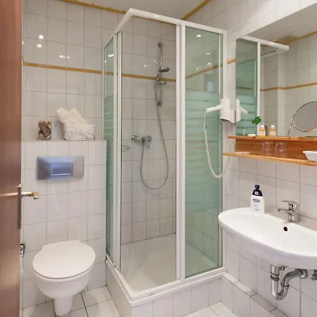 ゲストハウス Gaestehaus Luv Und Lee